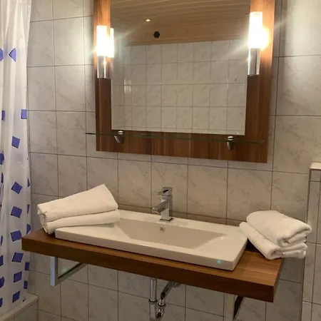 2-z Ferienwohnung Am Lechradweg * Weissenbach am Lech